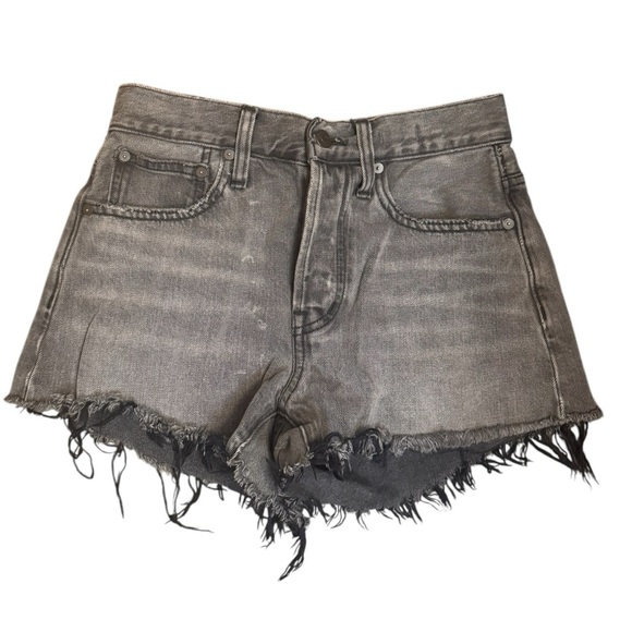 MADEWELL Women's Relaxed Denim Shorts Cutoffs Bienville Grey Wash Button Fly 23 - Picture 4 of 14